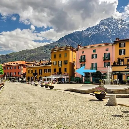 Daire Casa Ariel, In Piazza A Colico,