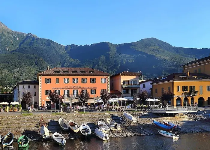 Casa Ariel, In Piazza A Colico, *